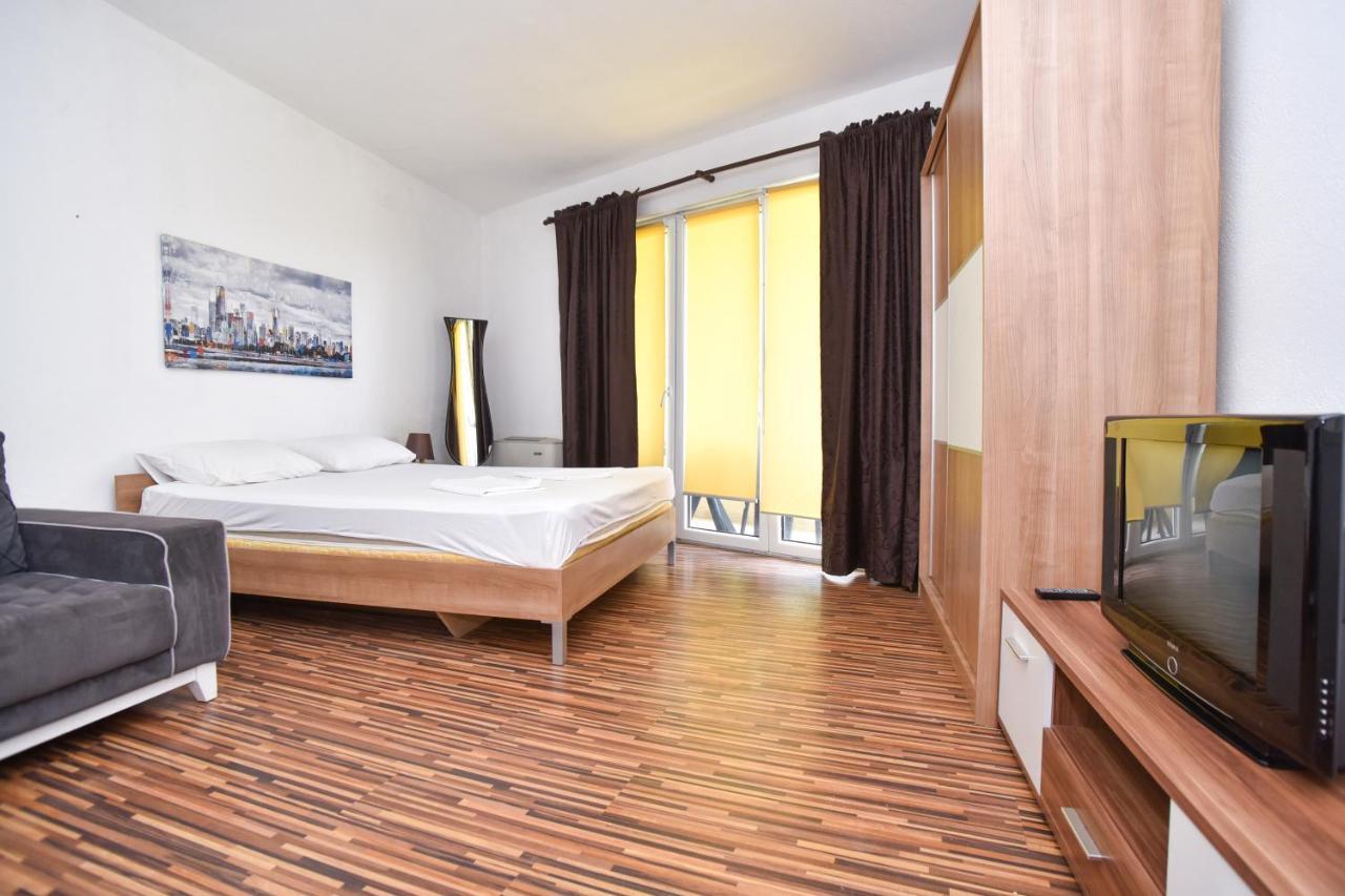 Apartments Bjelanovic Budva Luaran gambar