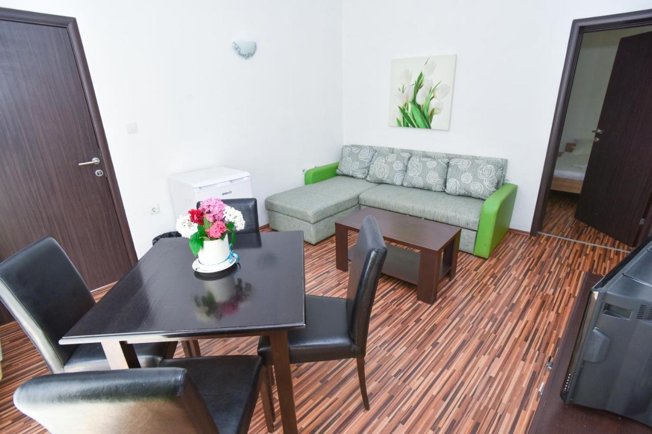 Apartments Bjelanovic Budva Luaran gambar